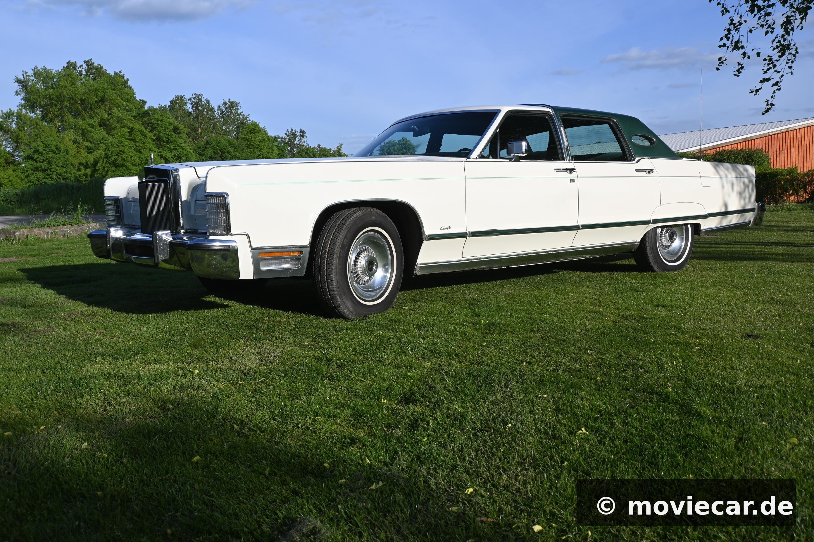 Lincoln Continental Town Car